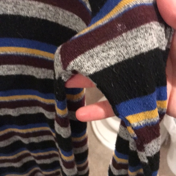 Peyton Jensen Striped Long Sleeve - Picture 4 of 7